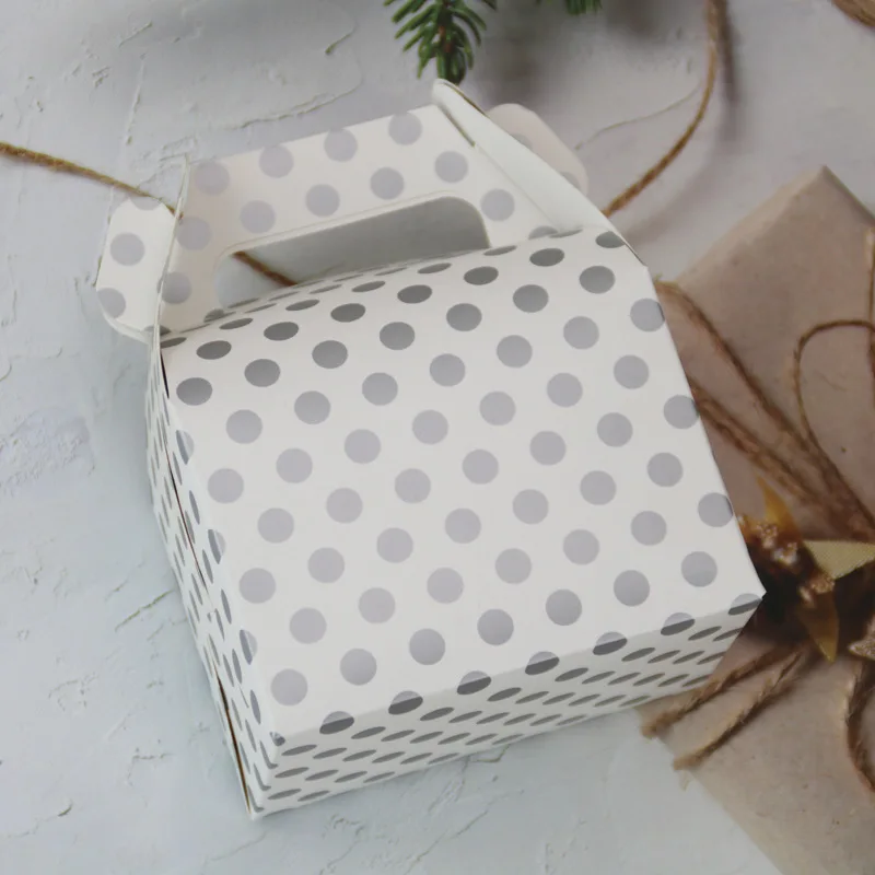 Multi-Color Dot Design Fashionable Gable Handle Portable Paper Cake Candy Cheese Cake Container for Food Sugar Foldable Folder