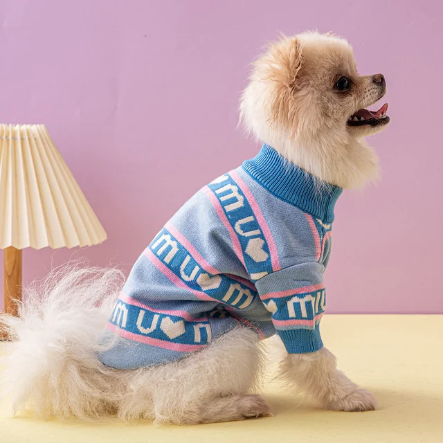 Wholesale New Fashion Luxury Brand Pet Dog Warm Sweater Designer Letter Knitted Sweater Clothes For Pomeranian Schnauzer