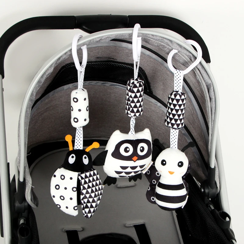 New black and white wind bell insect modeling bed hanging baby hanging toys N010