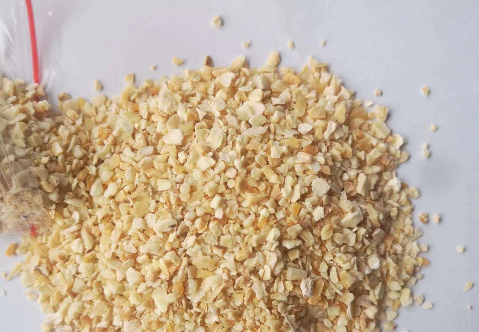 Dehydrated Garlic Slices for Wholesale | Bulk B2B Supply H5c3b63886a8d410c83017dca408df742p