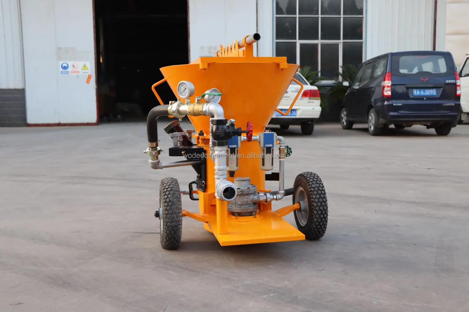 6m3/h Pneumatic Refractory Concrete Swimming Pool Shotcrete Gunite Machines For Culvert Sale