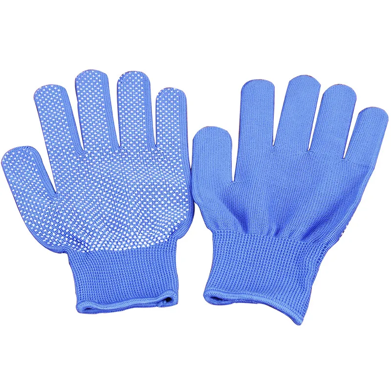 knitted gloves with rubber