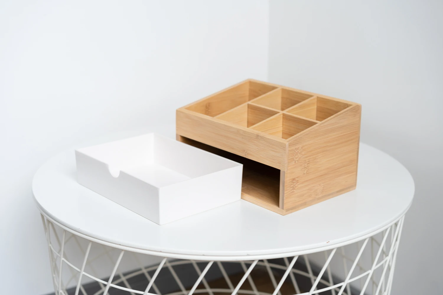 Large capacity Eco-friendly multi-function bamboo desktop makeup organizer office storage box with drawers