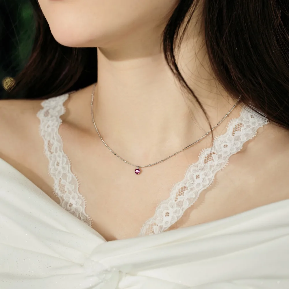 KAKODIY fashionable and simple design suitable for Christmas and Christmas gifts 925 Sterling Silver Cubic Zirconia ruby 5A zirconia heart-shaped pendant necklace detail 5