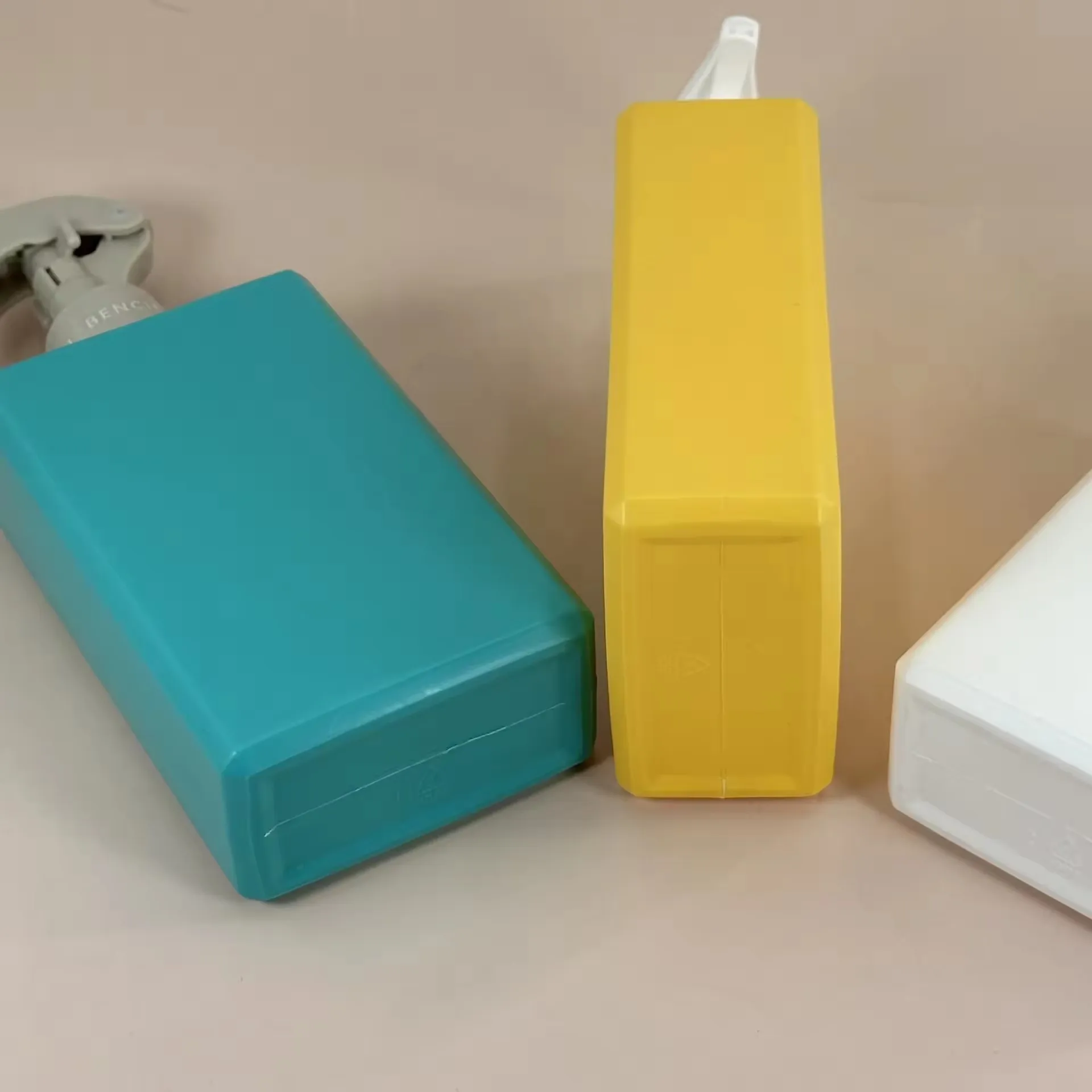 High Quality 250ml 300ml HDPE Soft Touch Empty Square Skincare Packaging Plastic Shampoo Body Wash Shower Gel Lotion Bottles