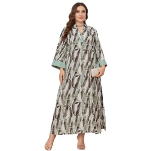 New Middle Eastern Muslim Robe Fashion Printed Loose Large Size Long Sleeve V-neck Dress