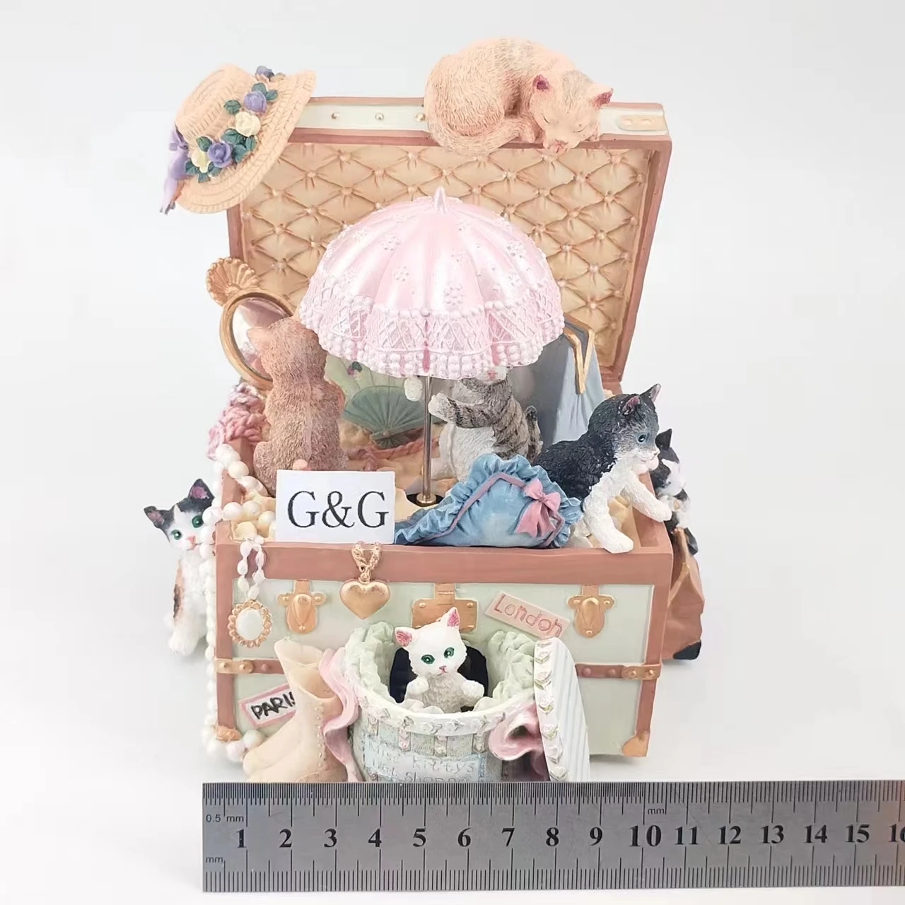 Send Children's Best Friend Girl Birthday Gift Cat Treasure Box