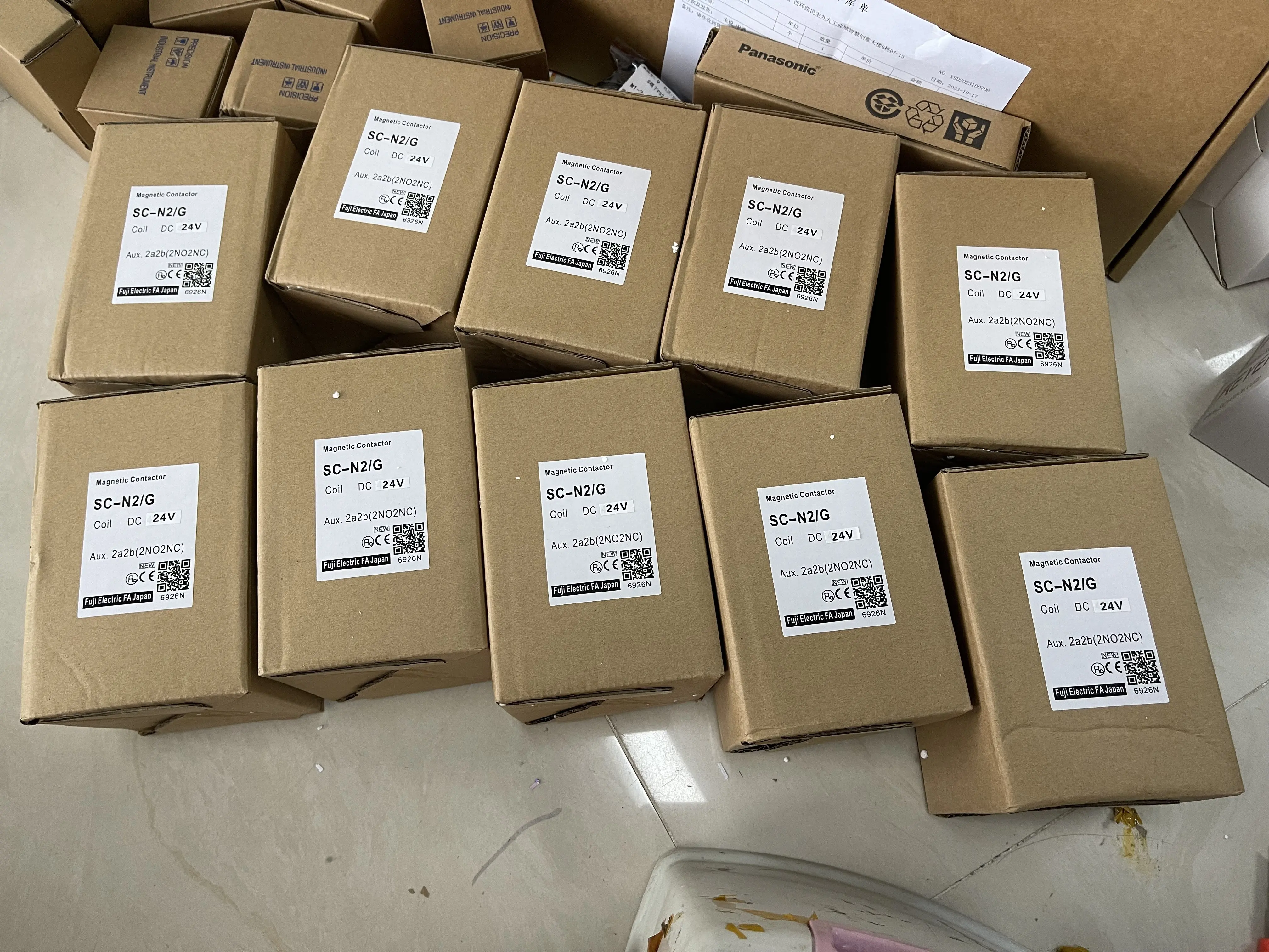 Fuji Magnetic Contactor SC-N2/G DC24V Fuji Magnetic Contactor SC-N2/G DC24V