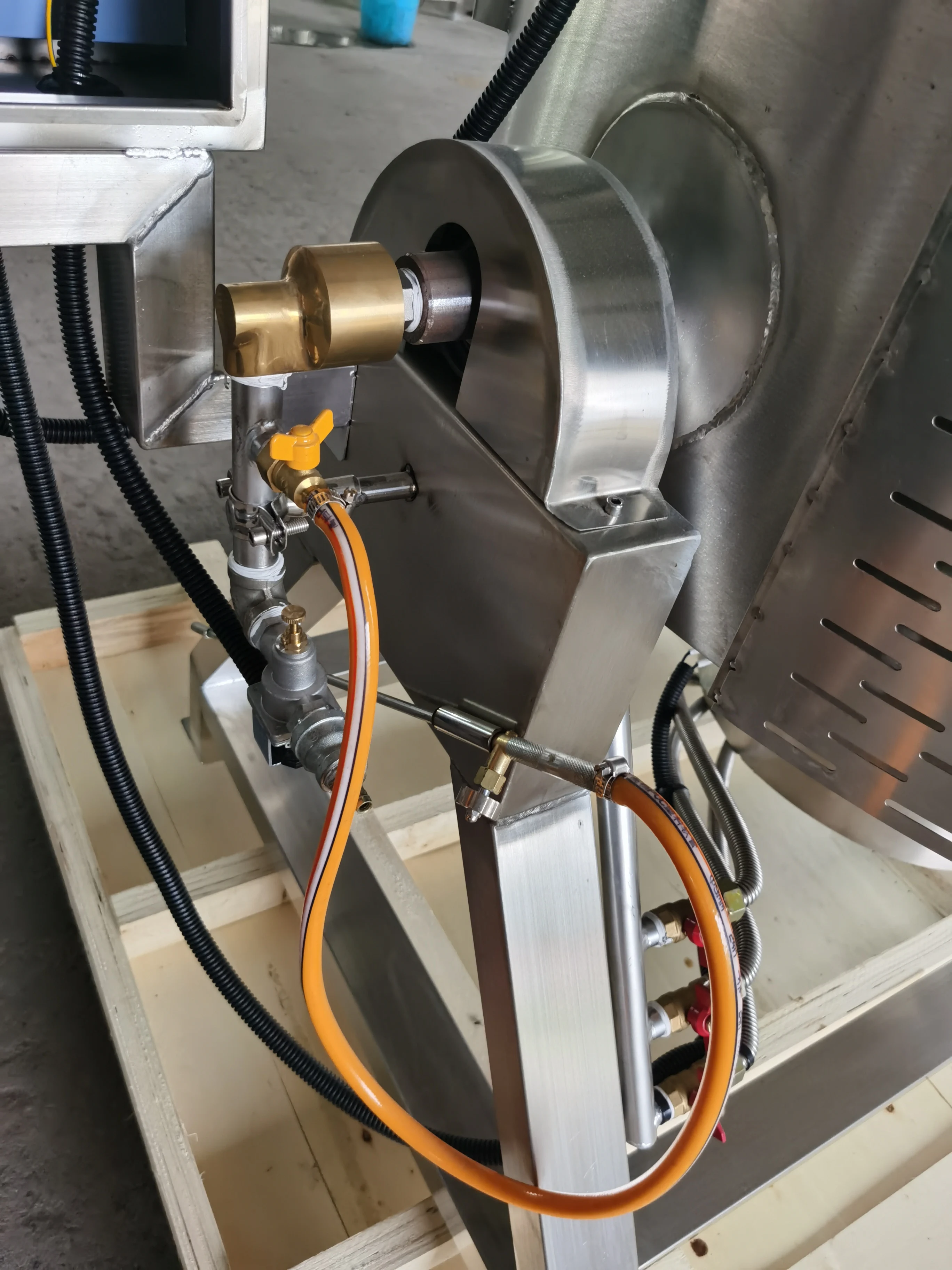 Automatic Gas Type Cassava Gari Frying Machine Stainless Steel Garri Fyer Engine Core Component Cassava Processing Machinery