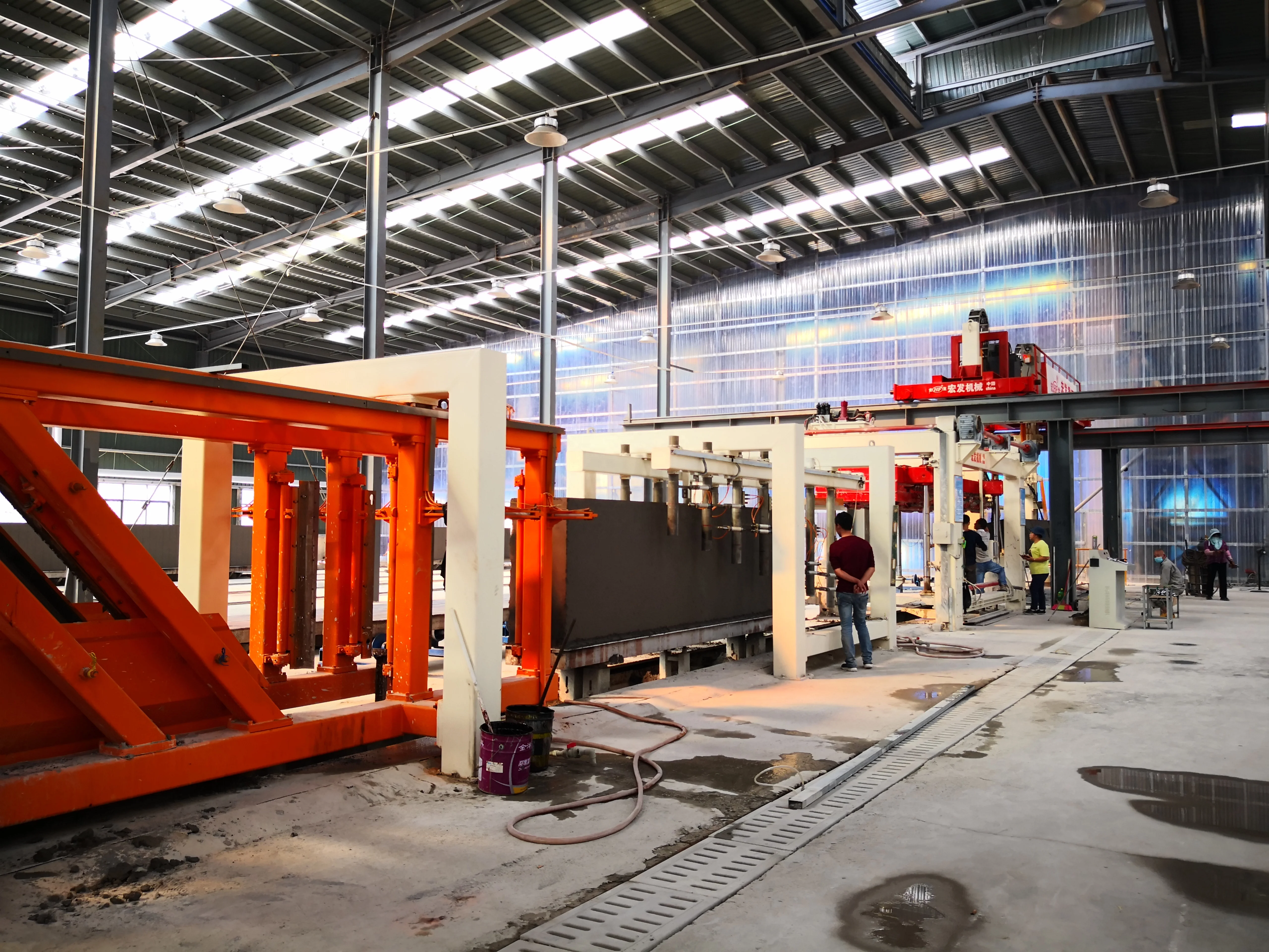 AAC Block Lightweight Wall Panel Making Machine Production Line Autoclaved Aerated Concrete Bricks Blocks Panels Making Machine