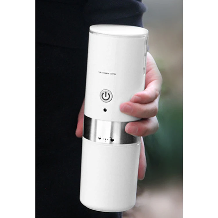 Oem Mini Portátil Café Americano Frío Cafetera Portátil 12v Máquina De  Cápsulas De Café - Buy Cafetera De Cerveza Fría,Cápsula De La Máquina De  Café,Máquina De Embalaje De Cápsulas De Café Product