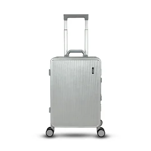 Custom Logo Trolley Luggage New Design Unisex Aluminum Airplane Carry-On Trolley Case Spinner Caster PC PC Luggage Bag Lock