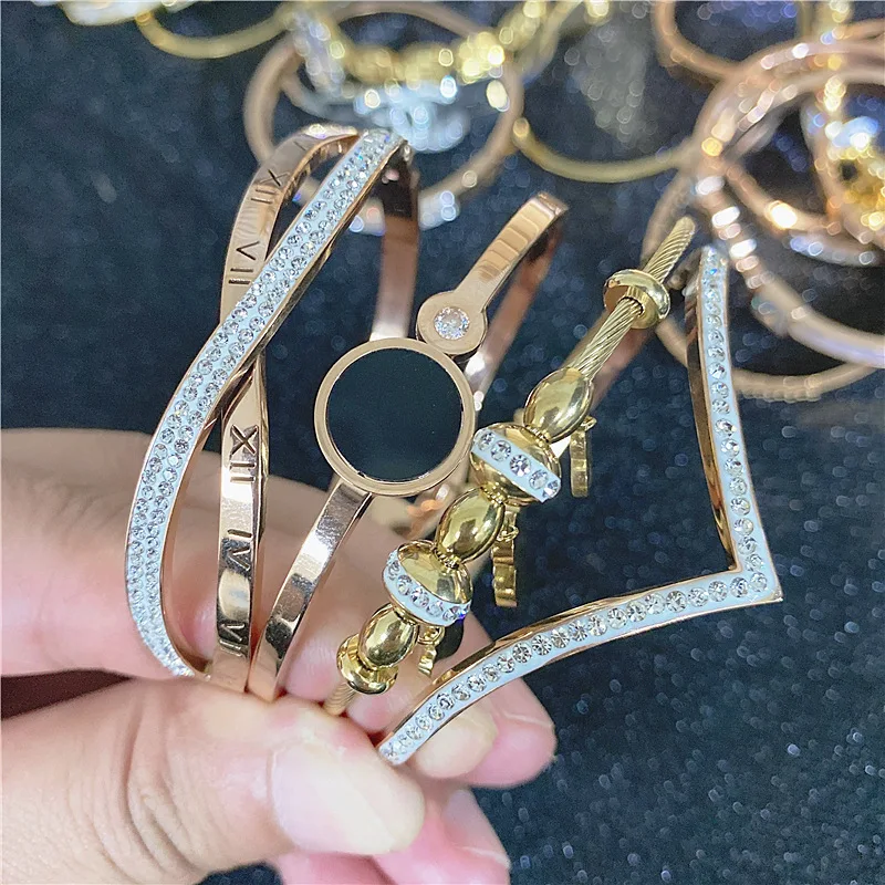 80-150pcs each kg sell by weight new exquisite high-grade non-fading titanium steel bracelet bulk jewelry mix and random
