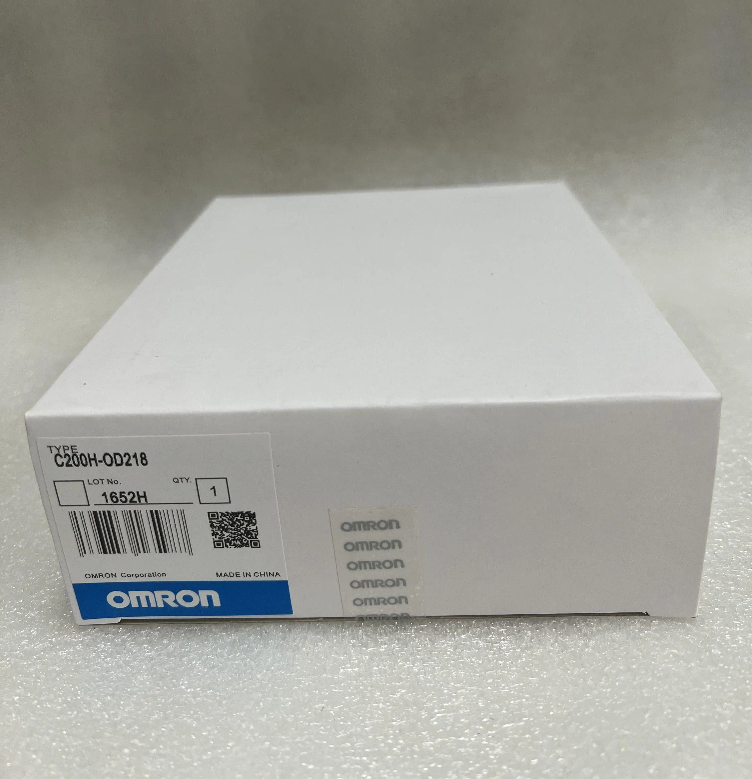 Omron Output Unit C200H-OD218