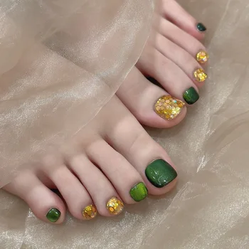 Green Cat's Eye Jumping Sequins Summer Simple Toenails, Nail Patches, Nail Art, Foot Manicure