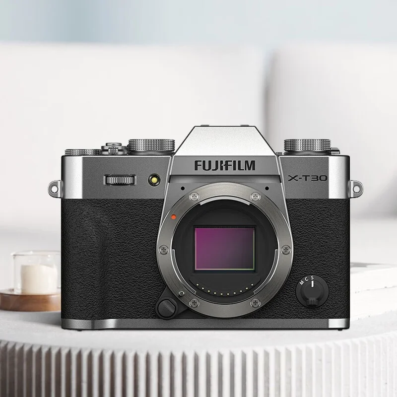 High-quality original second-hand brand X-T30 with 16-50 lens 4k HD micro single professional camera with charger battery.