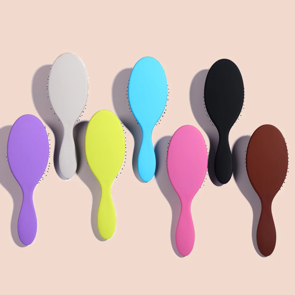 
Радужная расческа для волос с овальной щетиной кабана 