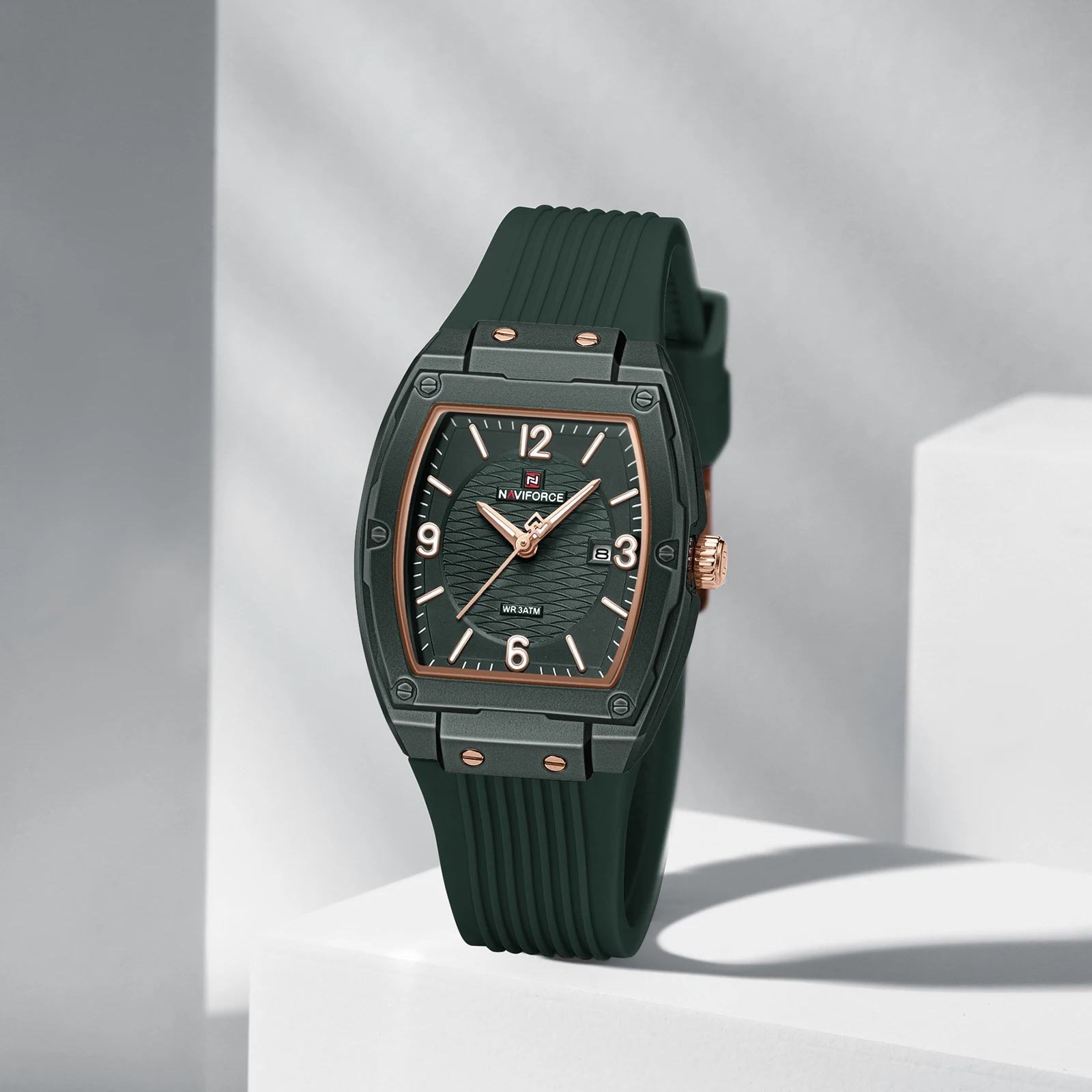 NAVIFORCE Women Watch Top Brand Luxury Fashion Original Luminous Wristwatch Silicone Bracelet Original Simple Female Clock 5070