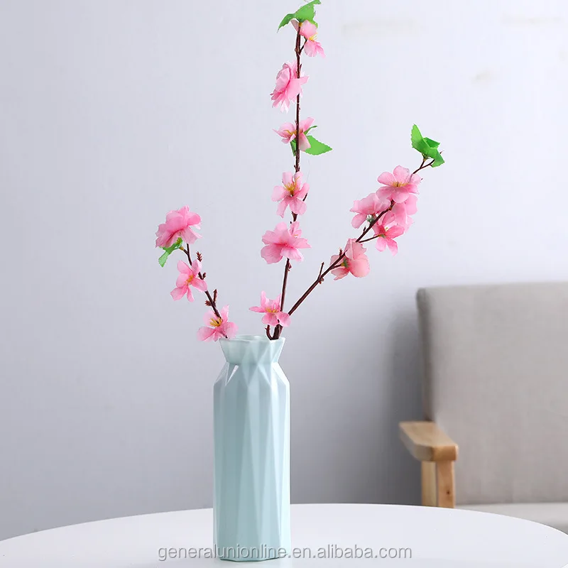 Yiwu Vases New Design Nordic Style  Plastic Vases Colorful Flower Vase for Hotel Home Decoration