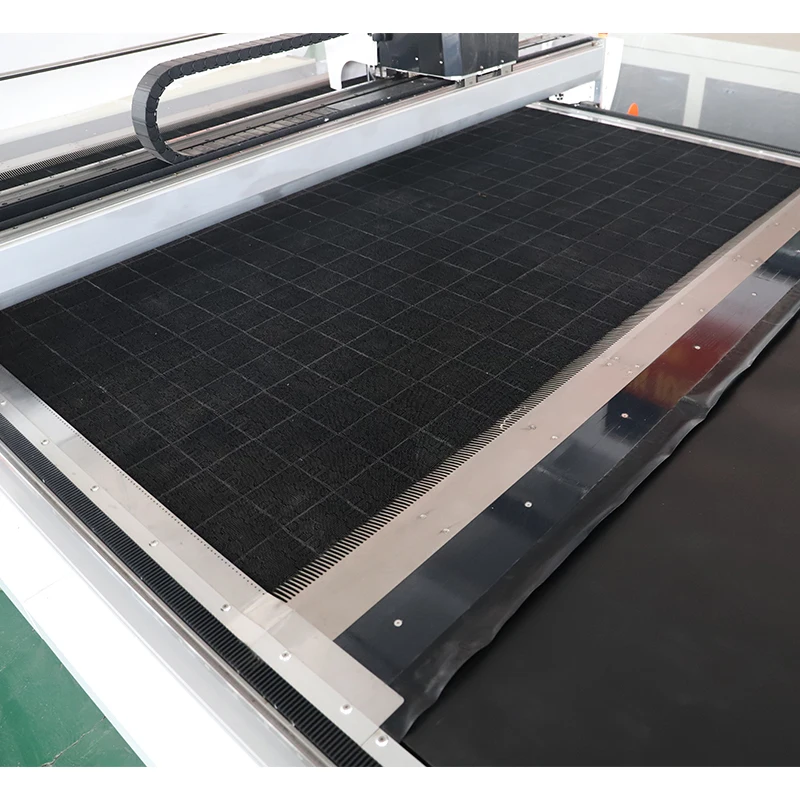 Computer Template Pattern Apparel Digital Cutting Machine Textile Sofa Clothes Fabric Cutting Machine