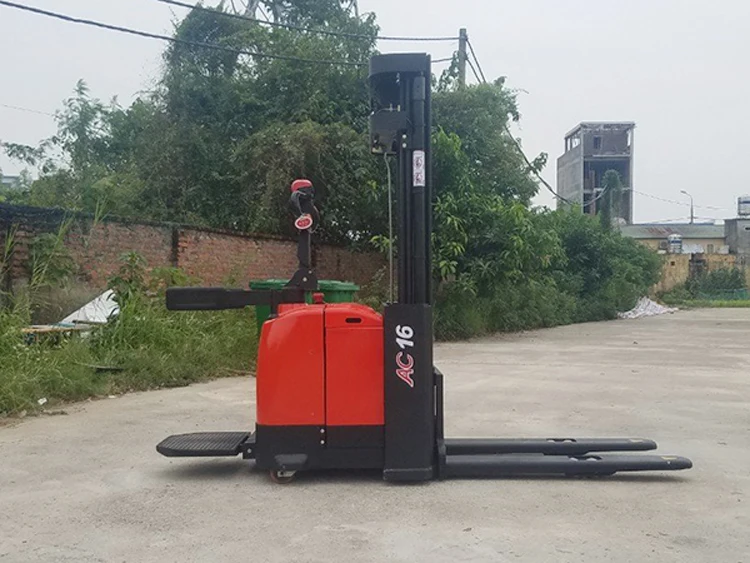 Electric Stacker 1t CBS10J Pallet Reach Stacker Battery Forklift