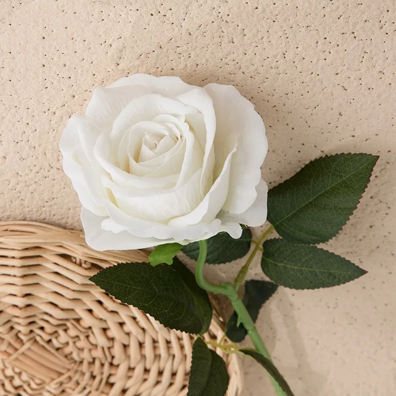 51cm Single Long Stem Silk Blossom Faux Flower Red Roses For Bridal