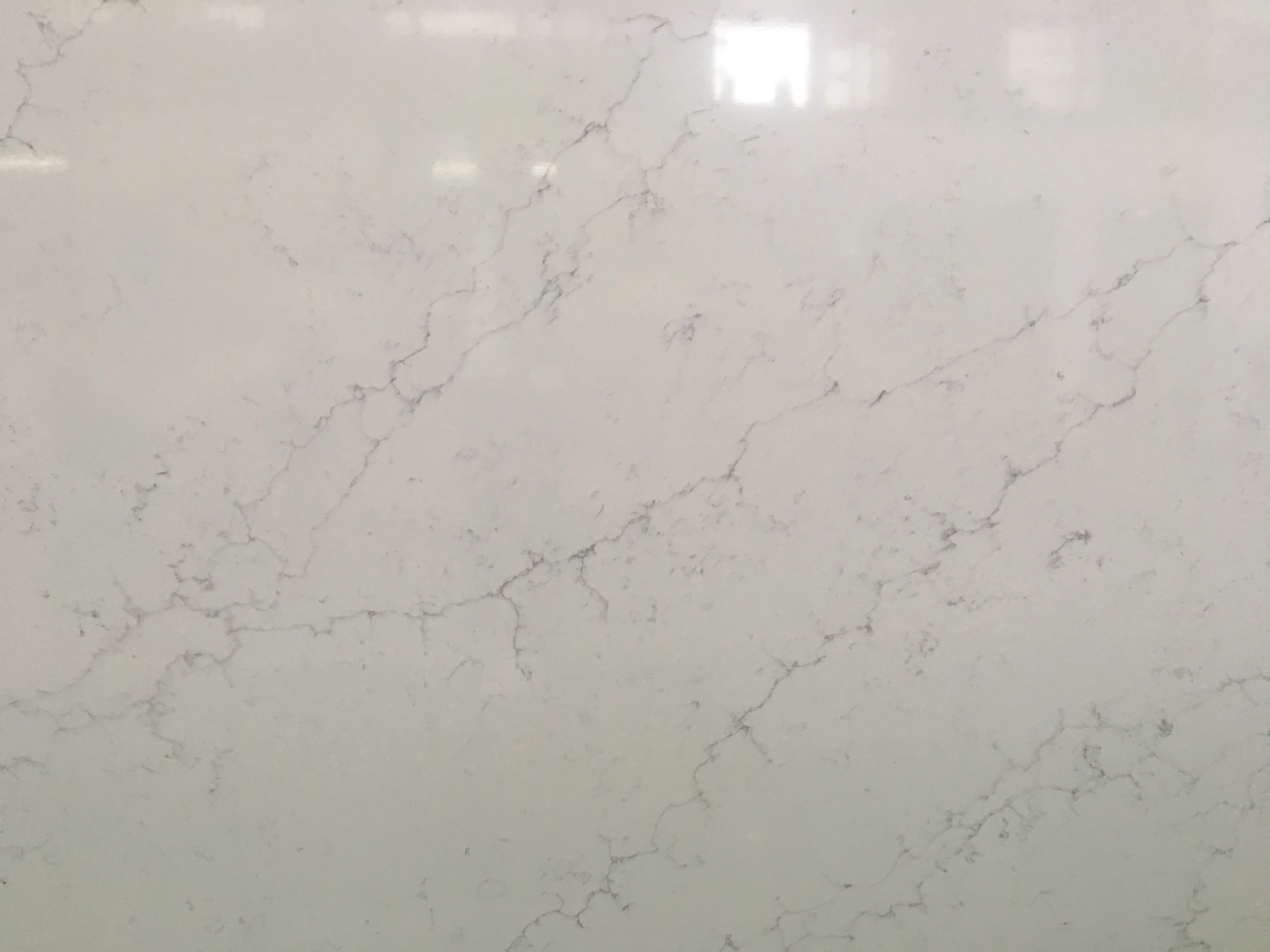 Customized Modern Natural Quartz Stone Countertops Table Tops Kitchen Island Calacata White Eco-Friendly 5-Year Warranty Factory