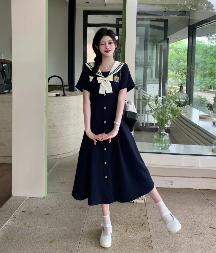 Shop Our New Women's Chiffon Dresses with Elegant Flower Prints