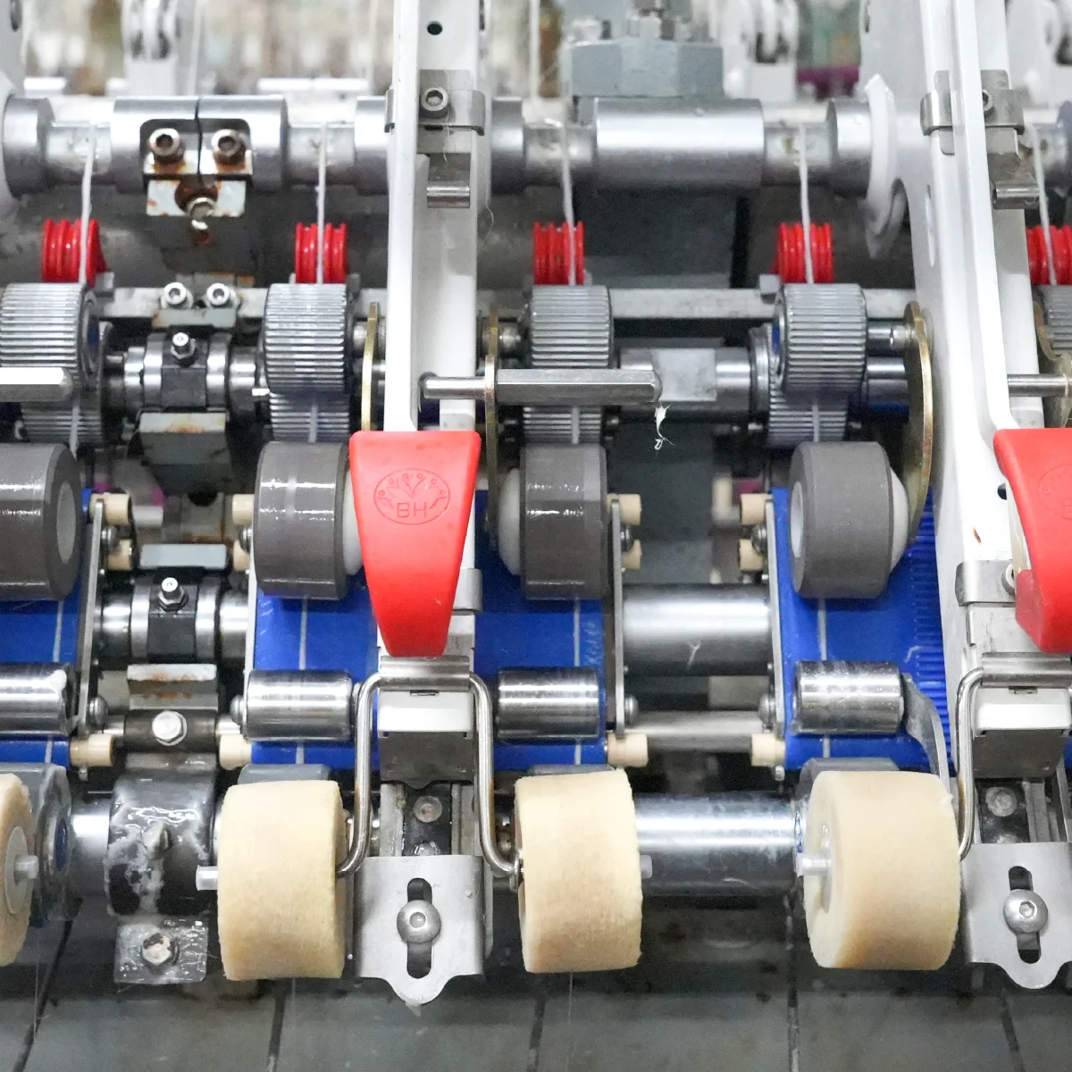 TONGDA  FX526 Flax Ring Spinning Machine New Condition PP Material Roving Frame Core Including Motor Engine Yarn Production