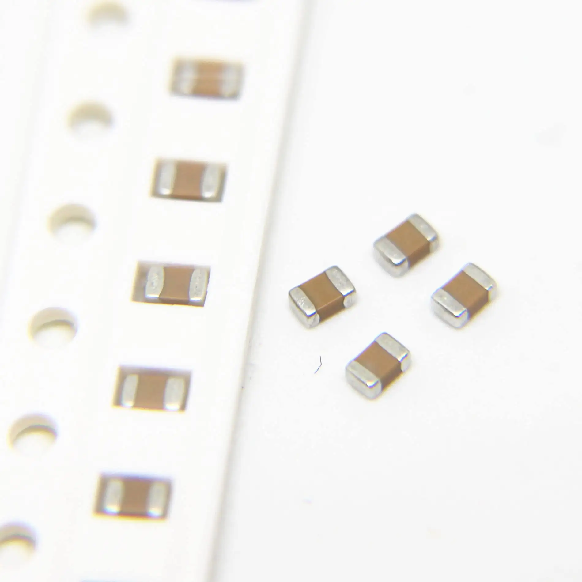 MY GROUP Electronic Components Multilayer Ceramic Capacitors Stock All Sizes 0.1PF~470UF Sizes 0201 0402 0603 0805 1206 1210