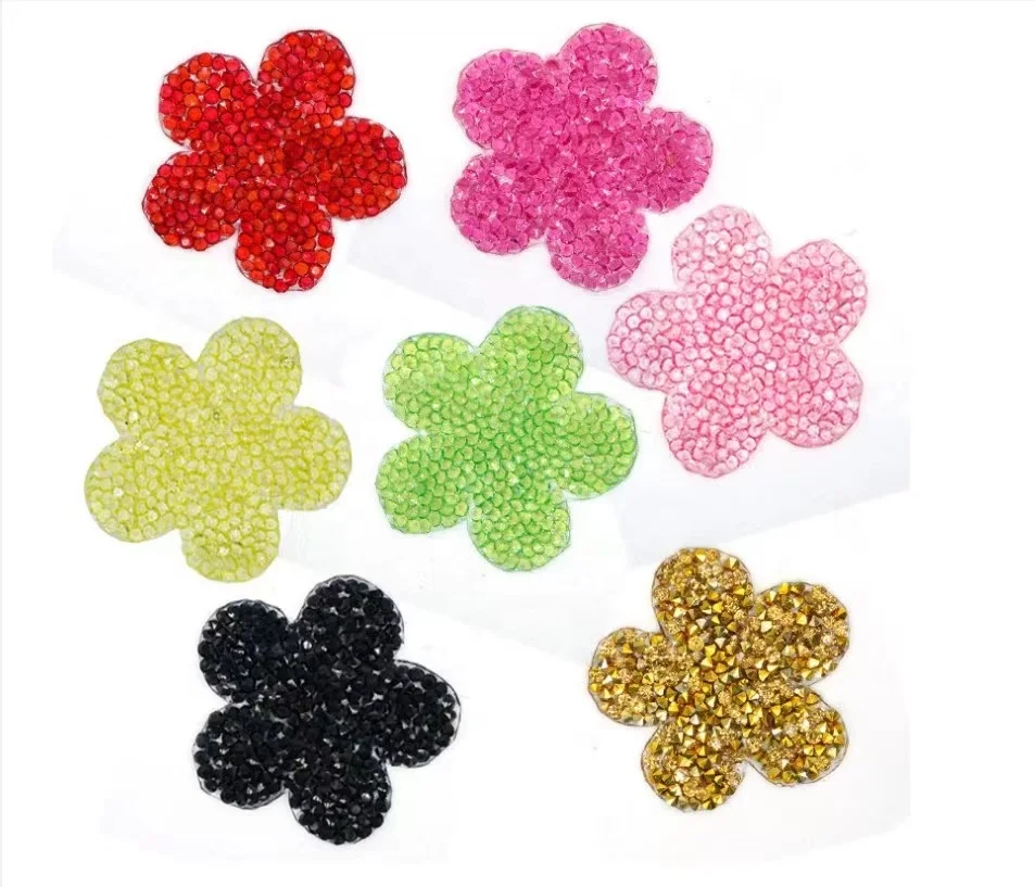 Beautiful crystal flower rhinestone applique custom iron on patches for diy t shirt