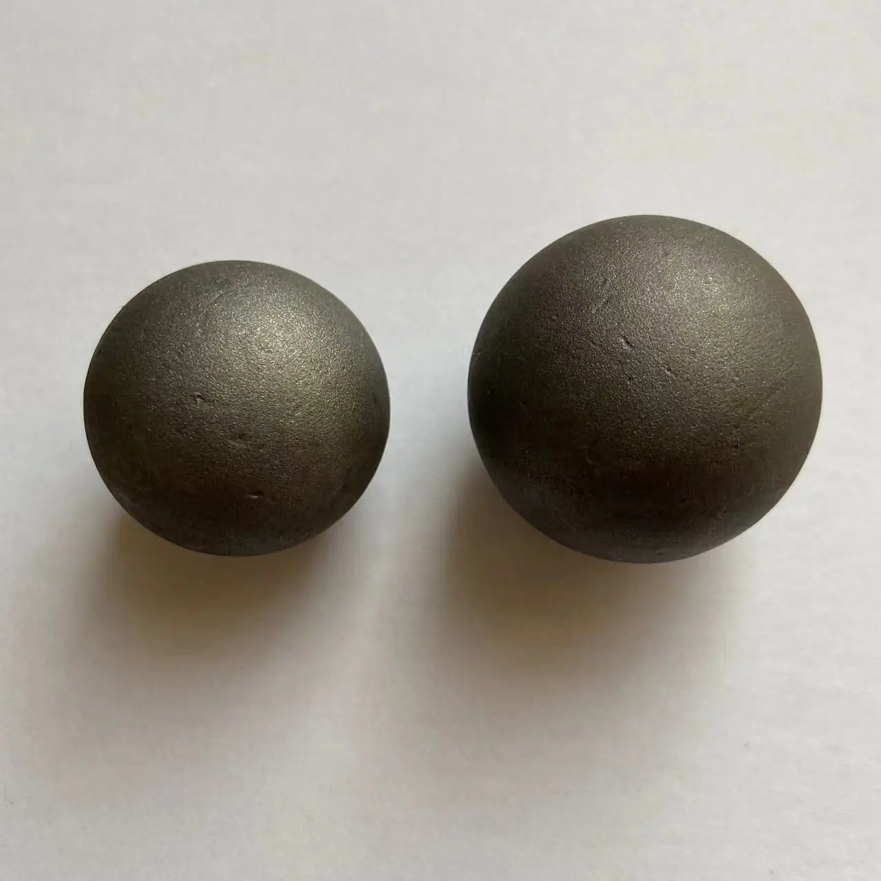 Customized Various Size Decorative Wrought Iron Hollow Balls Iron Hollow Sphere Steel Balls