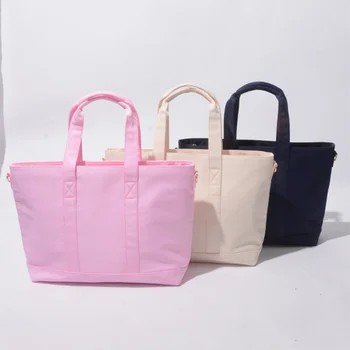 Low MOQ Wholesale Nylon Waterproof Portable Fashion Handbags Women Handbags Ladies Tote Bags