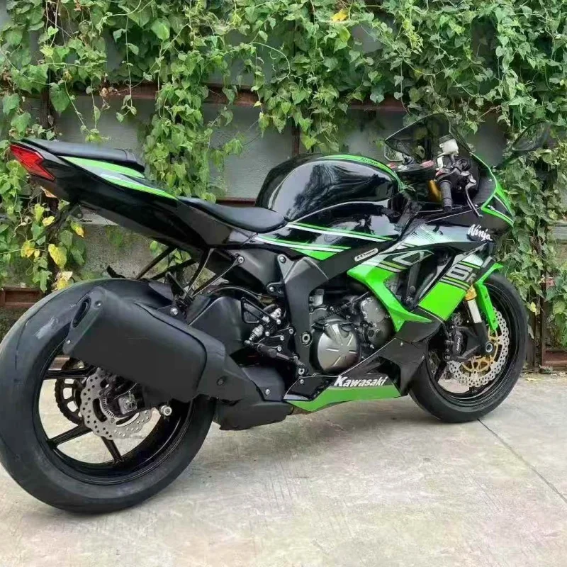 Üç Güç Modlu Kawasaki 636 ZX-6R ABS, Japon Üretimi, Dört