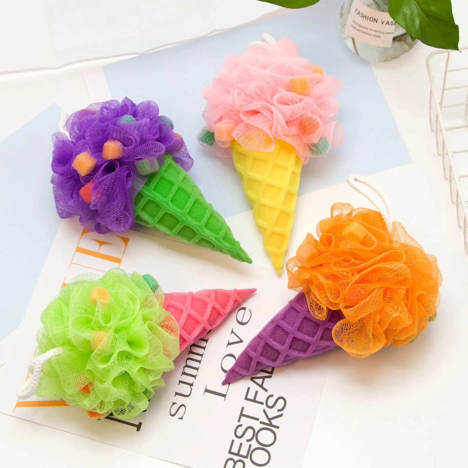 2021 New Ice Cream Shape Deign Special Bath Ball Baby Children Cute Sponge Bathtubs love Washing Ball Flower