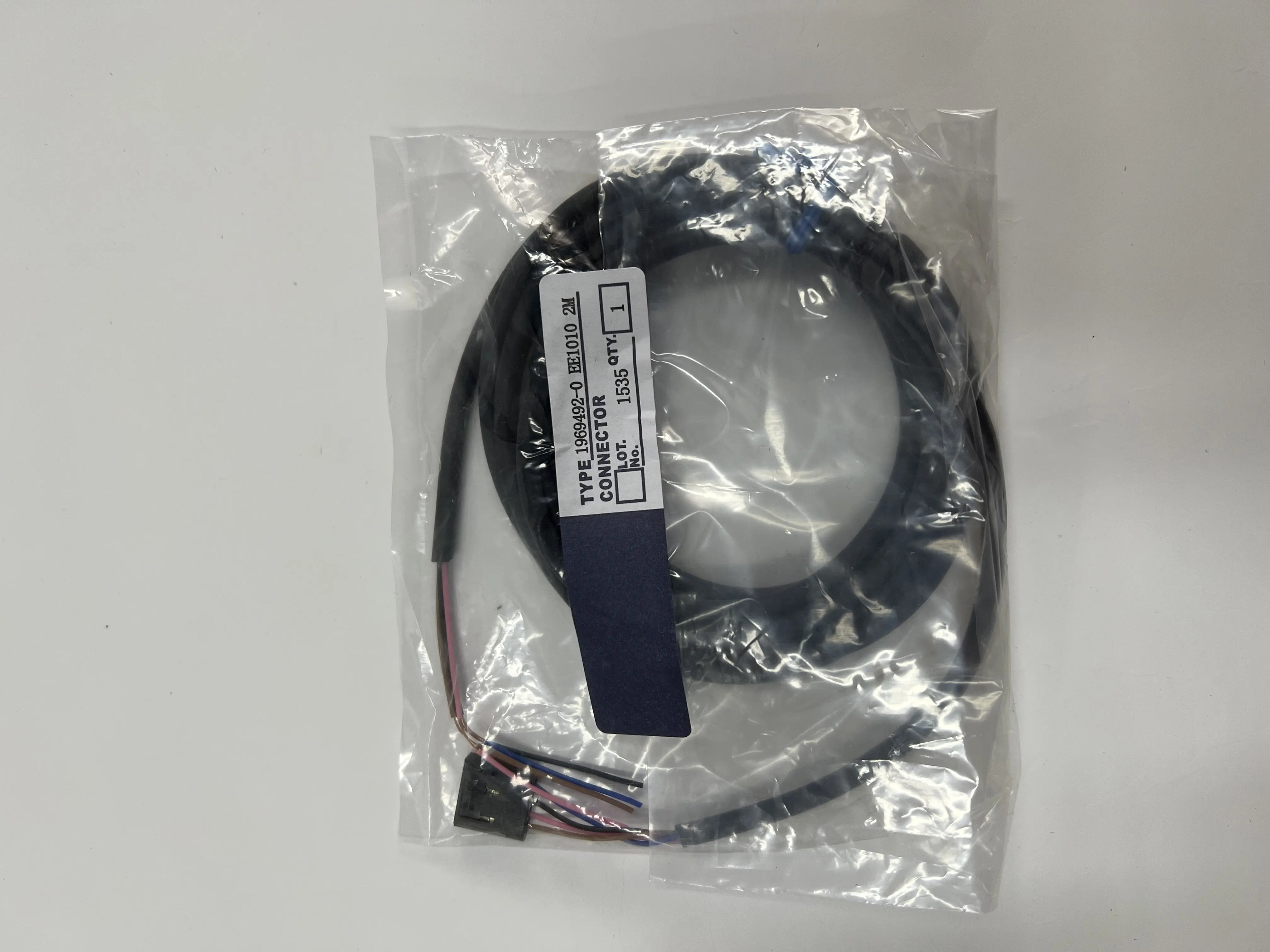 Generic Connector Cable 1969492-0 EE1010 2M