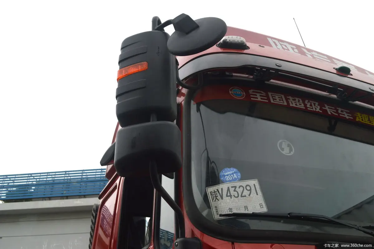 Shacman Lorry Truck Chassis F3000 8x4 6x4 4x2 Lorry Cargo Truck Cheap