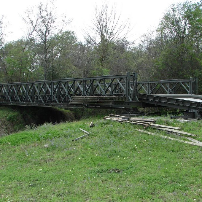 Single Storey Double Lanes Permanent Assembly Concrete Deck Steel Truss Bridge