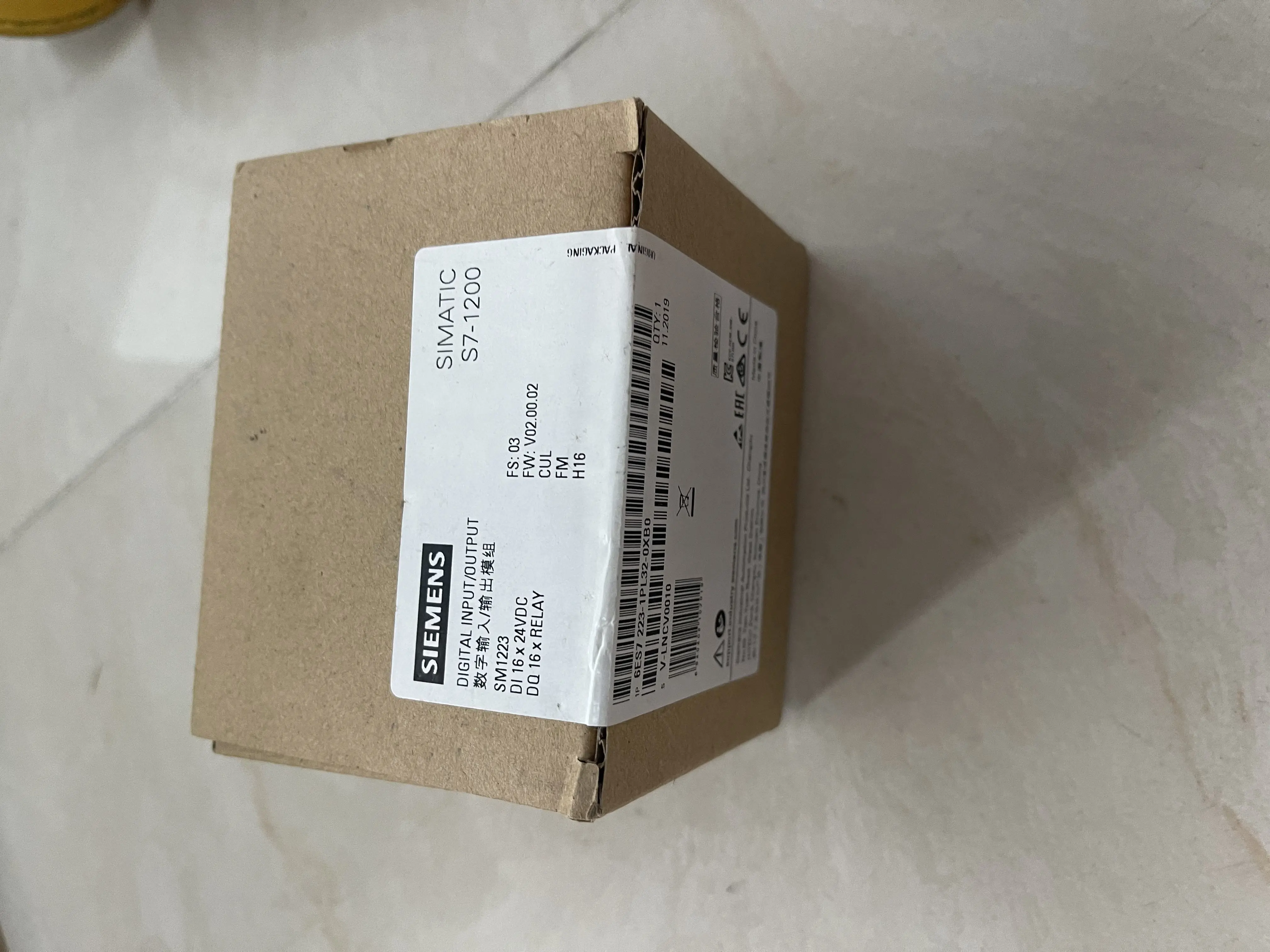 Siemens PLC Digital I/O Module 6ES7223-1PL32-0XB0 Siemens PLC Digital I/O Module 6ES7223-1PL32-0XB0