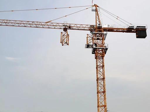 Zoomlion 6 Ton Small Hoist Wheel Track Tower Crane TC6012 with Low Fuel Consumption Cheap Price