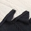 Azul Oscuro y Blanco