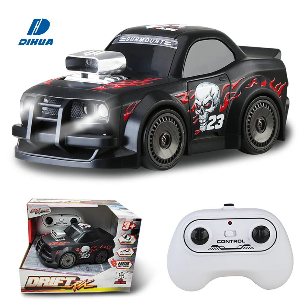 ファスト・ギアーズ 2.4GHz フルファンクションLEDドリフトレースカー（最大通信距離25m）