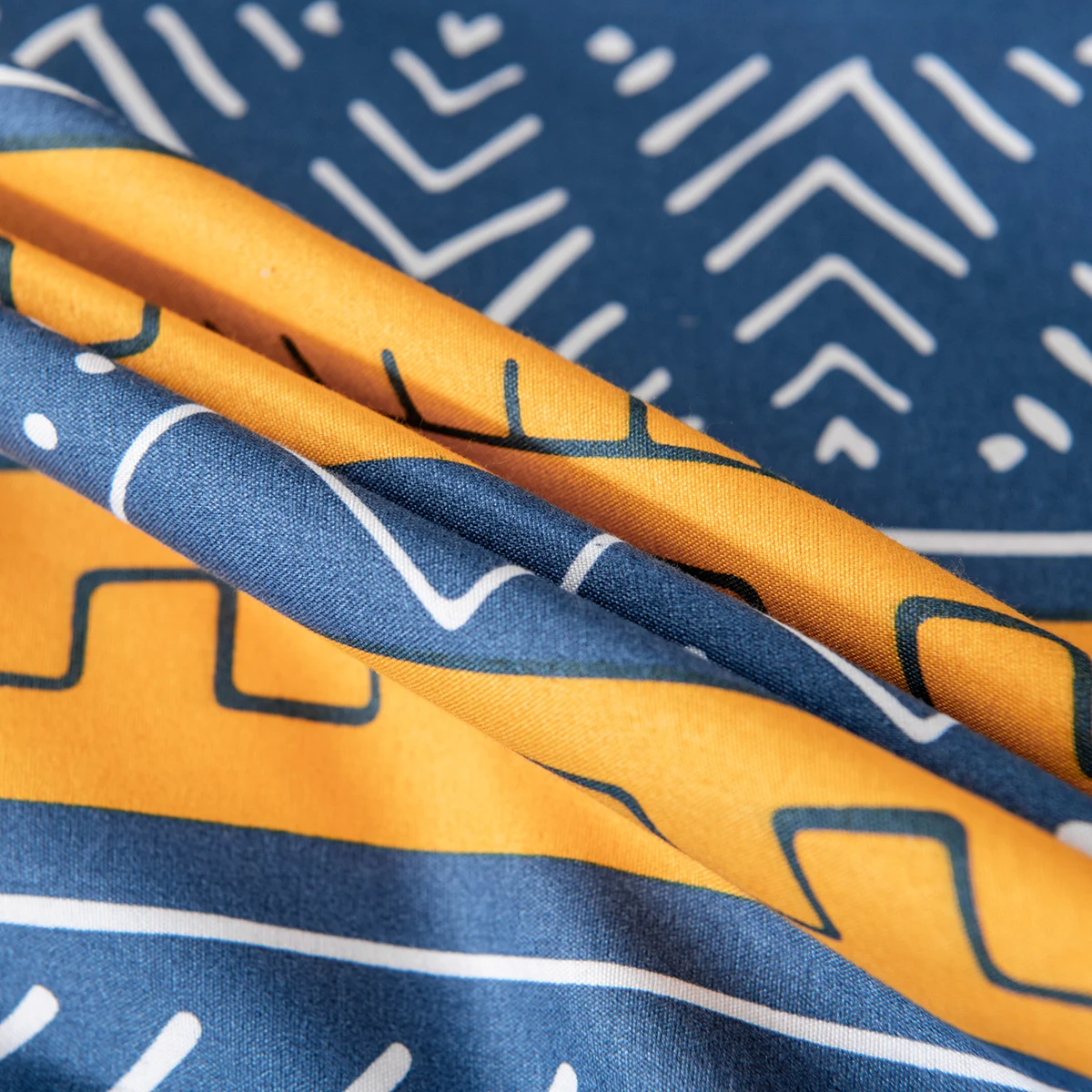 Bestselling Custom New Design 100 Polyester Full Size Bed Sheet