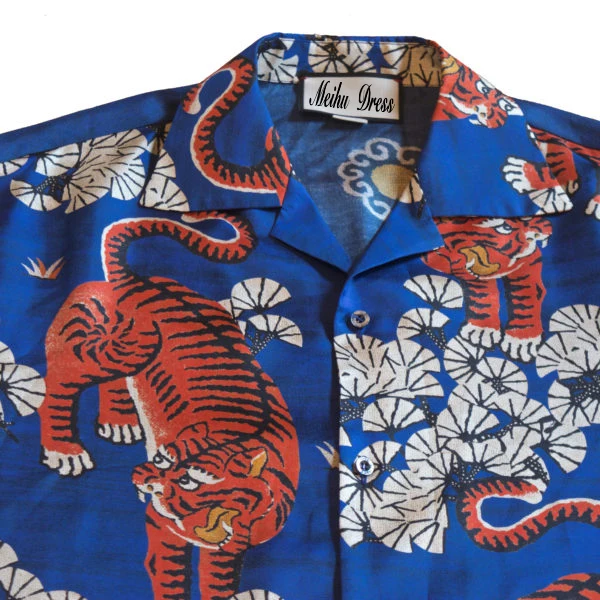 Gucci Tiger Embroidered Bowling Shirt in Blue for Men