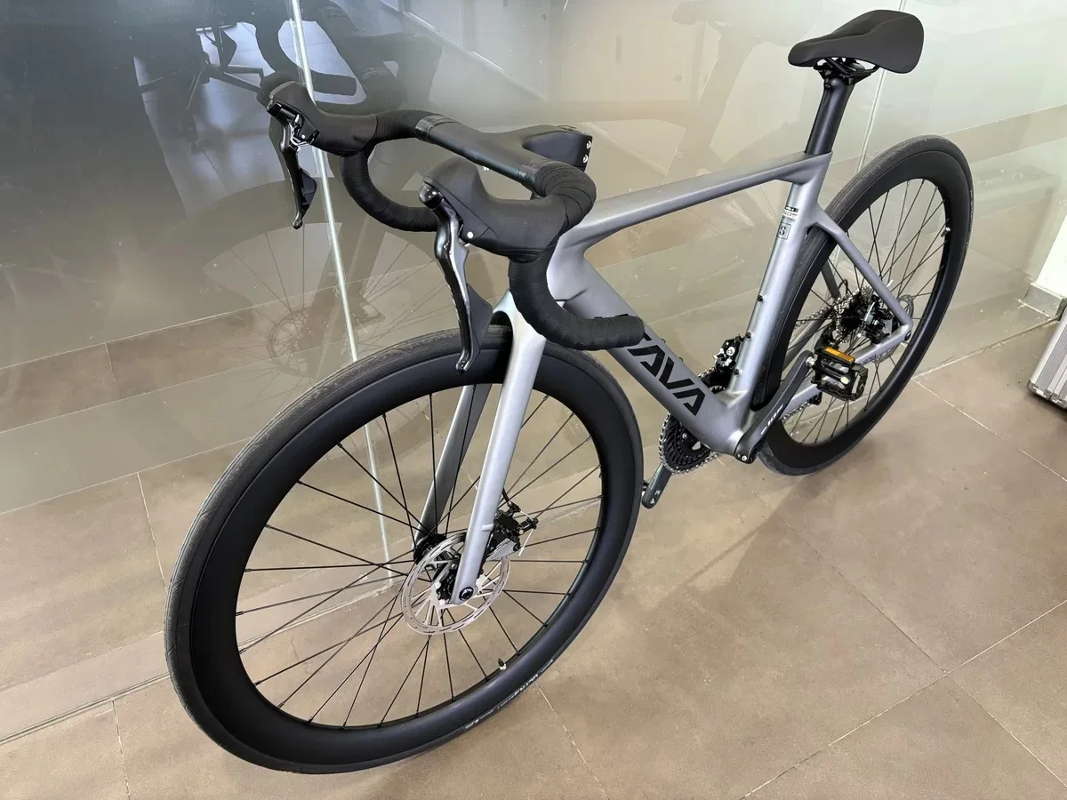 SAVA Full Carbon Fiber 22-Speed Racing Bicycle with Disc Brakes