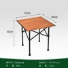 Mesa cuadrada color veta de madera.
