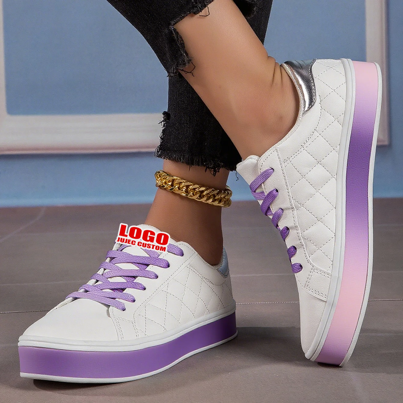 Mode Basket Avec Grosse Semelle Femme Baskets En Toile Brillante à