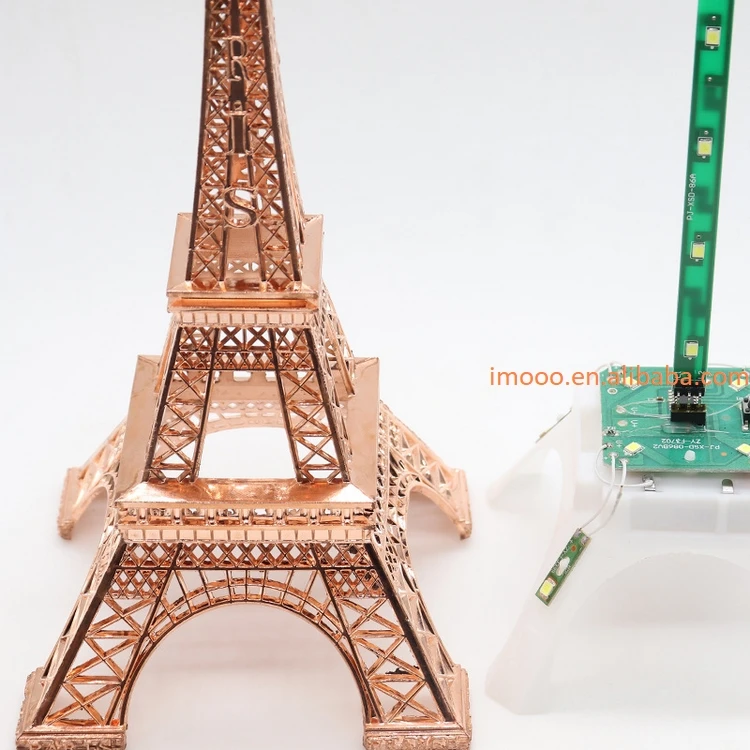 Factory Price Eiffel Tower Led Lighted Decorative Figurine Creative Home Metal Model Craft Gift Street Stall Best Seller