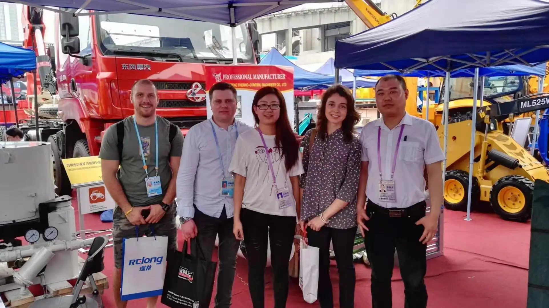 Autonomous Efficient Unmanned Garbage Collection Boat