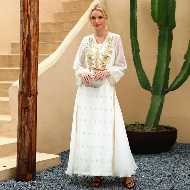 New Arrival Muslim Dress Floral Embroidery Dubai Women White Abaya